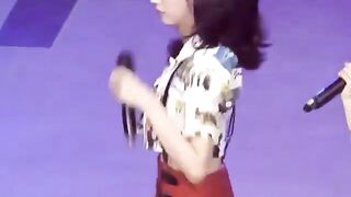 Korean Pop Music: A shy and confused Jisoo