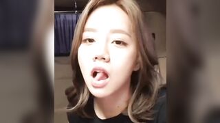 hyeri cute tongue