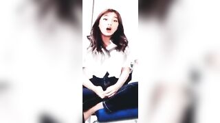 Korean Pop Music: TWICE - Jihyo's bouncing TTs