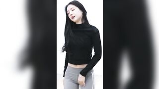 Apink - Naeun: Touching Herself on Camera - K-pop