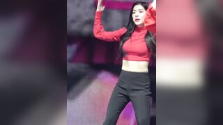 Korean Pop Music: Red Velvet - irene/Seulgi