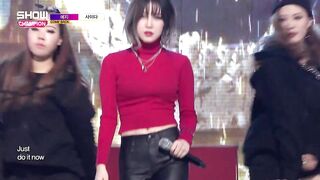 Yezi in Outfits as Tight as Her Body - K-pop