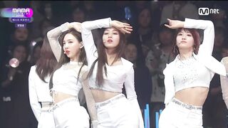 Twice - Nayeon, Jihyo & Momo 2 - K-pop