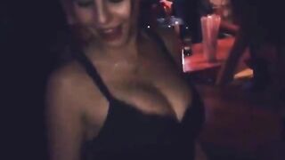 Motion Tracked Boobs: Club Bounce