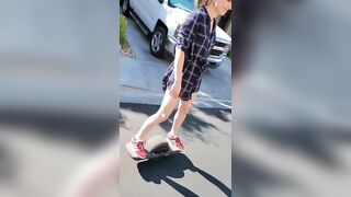 Skater gal