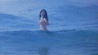 salma Hayek fully nude and all wet