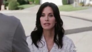 courtney Cox - Cougartown