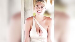 kate Upton - fuckable cleavage