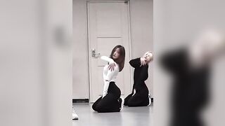 Korean Pop Music: Fromis_9 - Saerom 19