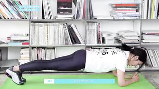 Korean Pop Music: EUNJI - Elle Workout Vlog