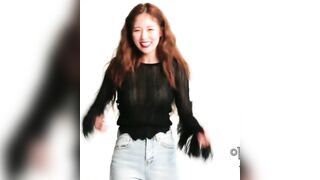 Korean Pop Music: Hyuna 32
