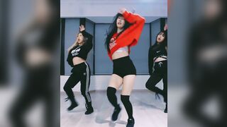 Korean Pop Music: DIA - Eunice 9