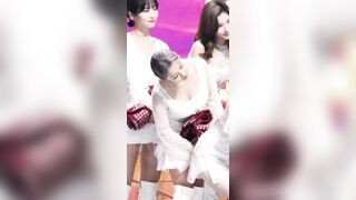 Korean Pop Music: TWICE Jihyo cleavage peek