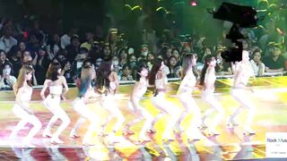 wJSN - Touch My Body's Booty Shake & Boogie Up's Bow Over.