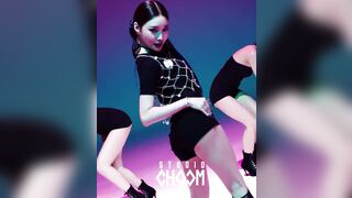 Korean Pop Music: Chungha 42