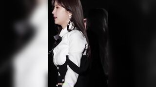 Apink - Chorong: Too Big For Her Outfit