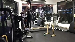 apink- Eunji's sexy wazoo at the gym