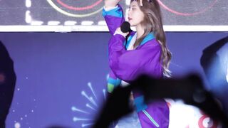 Korean Pop Music: EXID - Jeonghwa