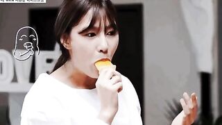 Apink - Hayoung eat ice cream - K-pop