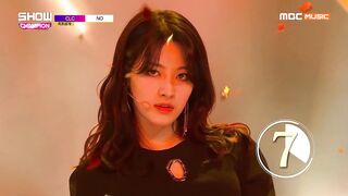 CLC - Seunghee's lip bite & tongue action - K-pop
