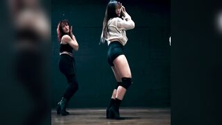 Korean Pop Music: Sistar Hyolyn / Hyorin - That jiggle