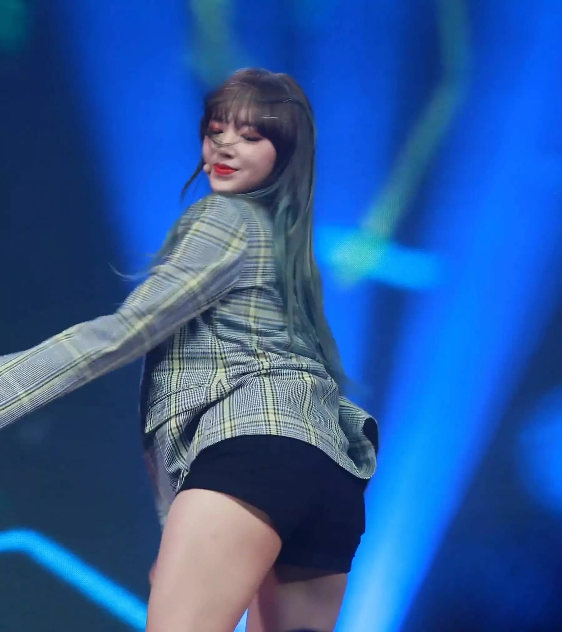 K-pop: WJSN - Chengxiao - Porn GIF Video #2 | nenyda.com