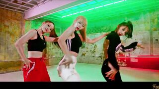 Korean Pop Music: Dreamcatcher's dangerous 3some: Sua, Yoohyeon and JiU!