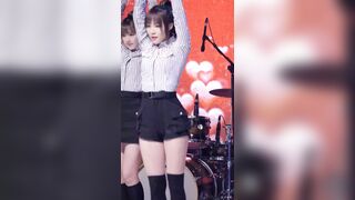 Korean Pop Music: Gfriend - Yuju