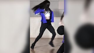 Korean Pop Music: Cherry Bullet - Jiwon