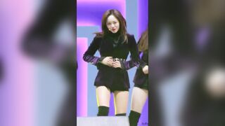 Korean Pop Music: Gugudan - Sejeong what is she grinded on you
