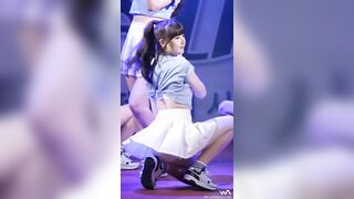 Korean Pop Music: yerin's ass