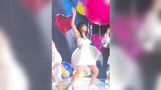 Twice - Momo4 - K-pop
