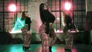SEUNGYEON - NAUGHTY GIRL Monthly Choreography - K-pop
