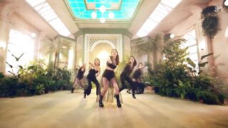 Korean Pop Music: SNSD - Lil' Touch MV