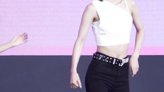 WJSN Seola perfect petite body - K-pop