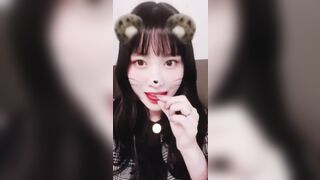Korean Pop Music: Twice - Kitty Momo