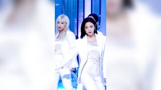 April - Jinsol & Rachel - K-pop