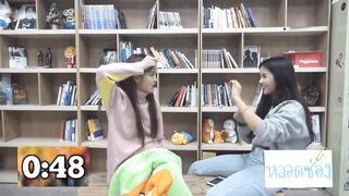 Korean Pop Music: Sorn Teaches Minnie The Birds & The Bees
