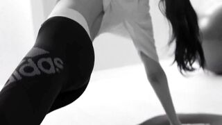 apink - Naeun's Taut Wazoo: Thanks Adidas