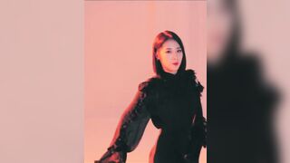 Korean Pop Music: Loona - Haseul