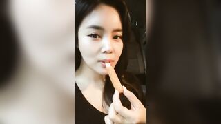 JoJungMin eating cheese hotdog so hot - K-pop