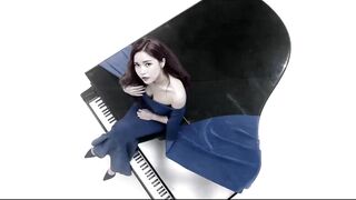 Korean Pop Music: SOLAR - 