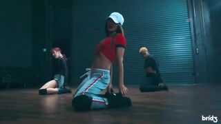 Korean Pop Music: Hyolyn - dancing