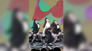 Somi's Debut - K-pop