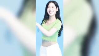 Korean Pop Music: Berry Nice - Bouncy Johyun