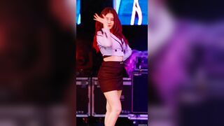 Korean Pop Music: Momoland - Nancy