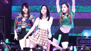 Korean Pop Music: BlackPink: Rose, Jisoo, & Lisa in 4K