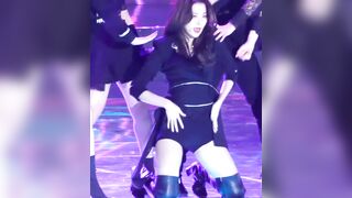 Red Velvet - Seulgi On Her Knees - K-pop