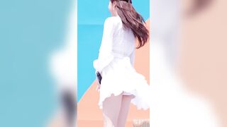 April - Naeun - K-pop