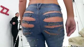 If only more ripped jeans were like this - Krissy Lynn